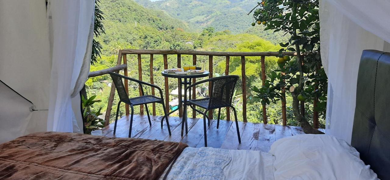 Duck House Hotel La Vega  Bagian luar foto